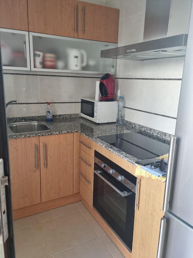 فيلا Agradable Adosado Con Piscina سيوداد كيسادا المظهر الخارجي الصورة